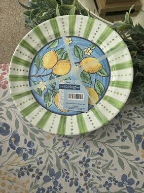 The Spring Shop Lemon Ceramic Dinner Plates Melamine - Green & Blue